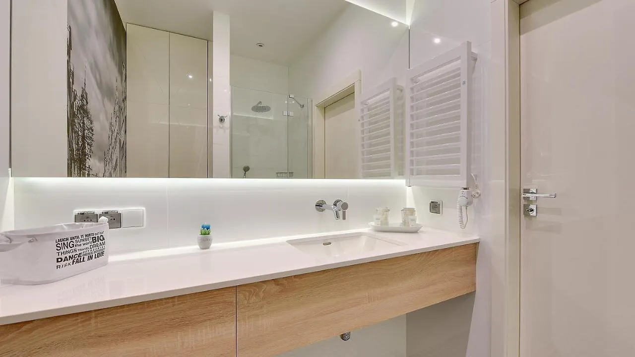 Dom & House - Apartments Old Town Tartaczna Gdansk 0*,  Poland